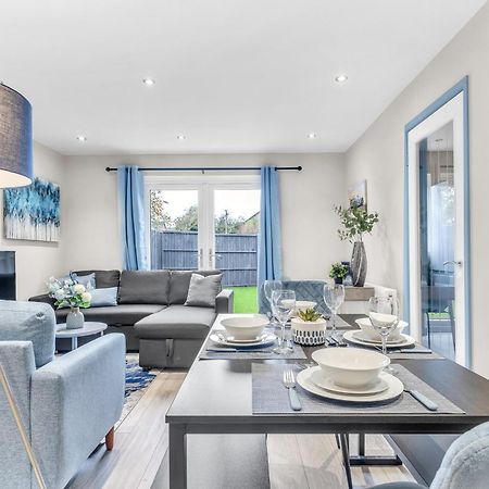 Mk 2-Bedroom Contractor'S Gem, 5 Beds, Sleeps 6, Free Parking Milton Keynes Exterior foto