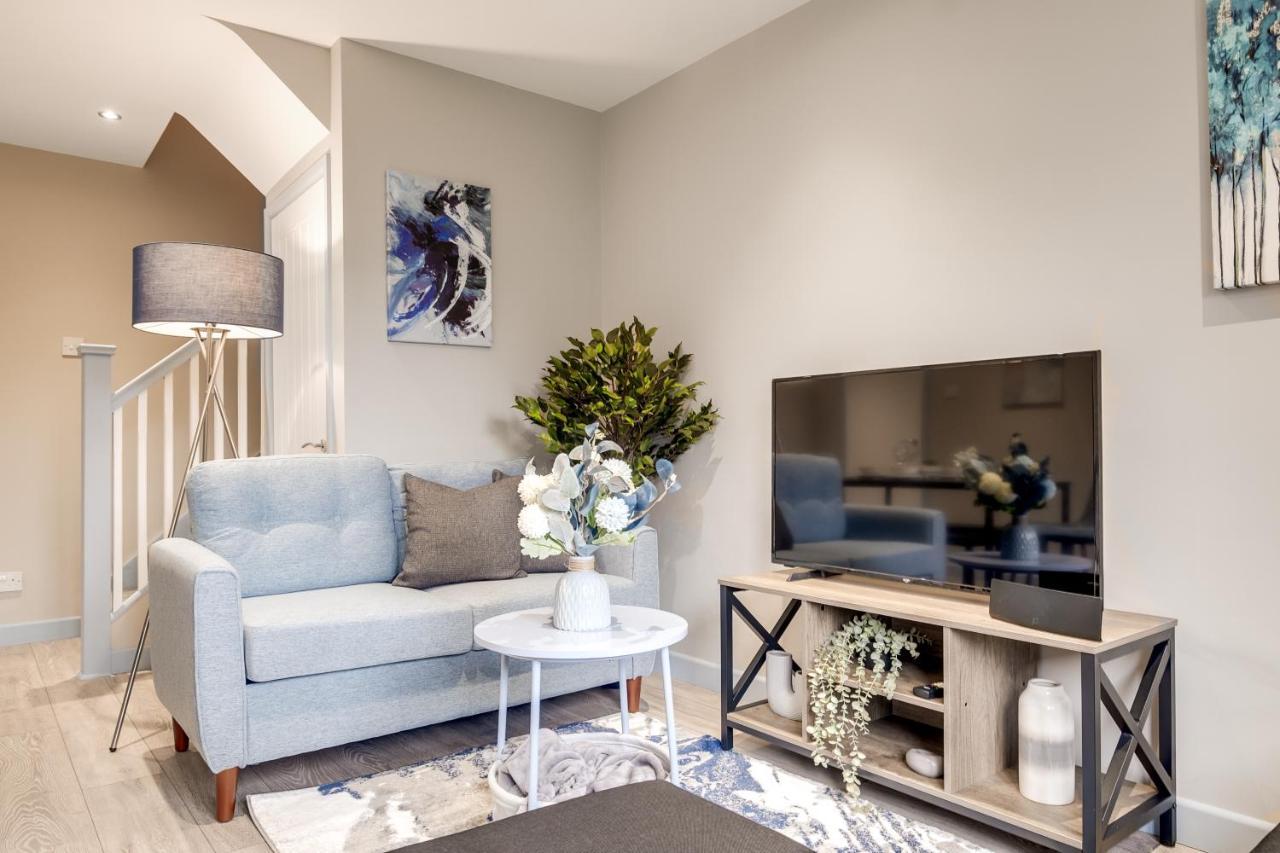 Mk 2-Bedroom Contractor'S Gem, 5 Beds, Sleeps 6, Free Parking Milton Keynes Exterior foto