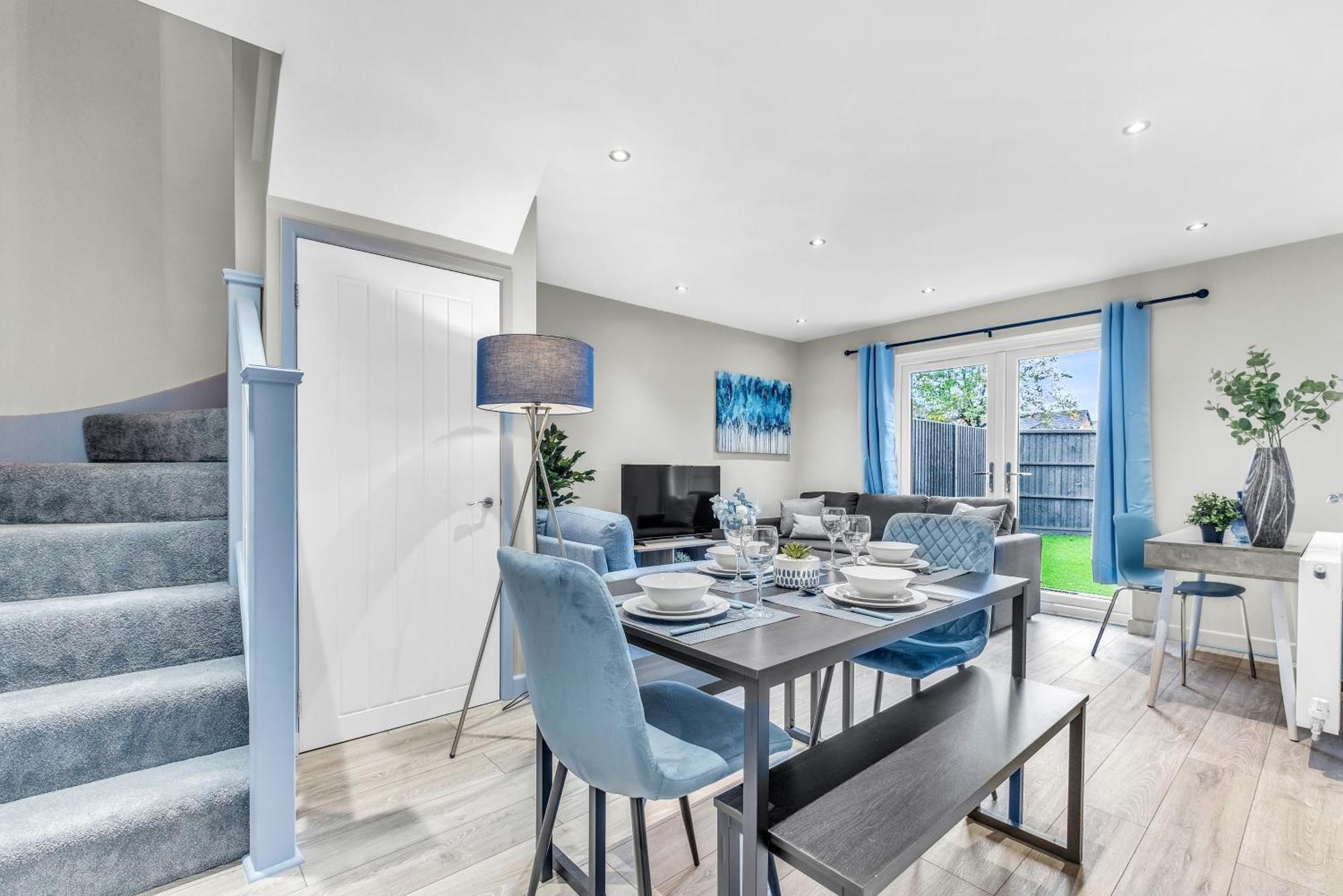 Mk 2-Bedroom Contractor'S Gem, 5 Beds, Sleeps 6, Free Parking Milton Keynes Exterior foto